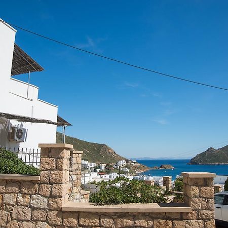 Captain Manos Studio Apartments Grikos Bay (Patmos) Exterior foto