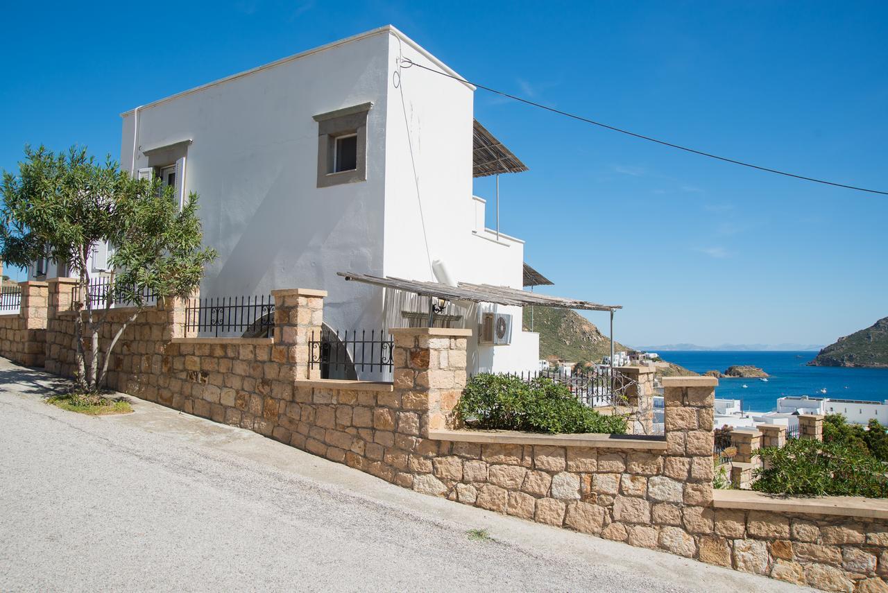Captain Manos Studio Apartments Grikos Bay (Patmos) Exterior foto